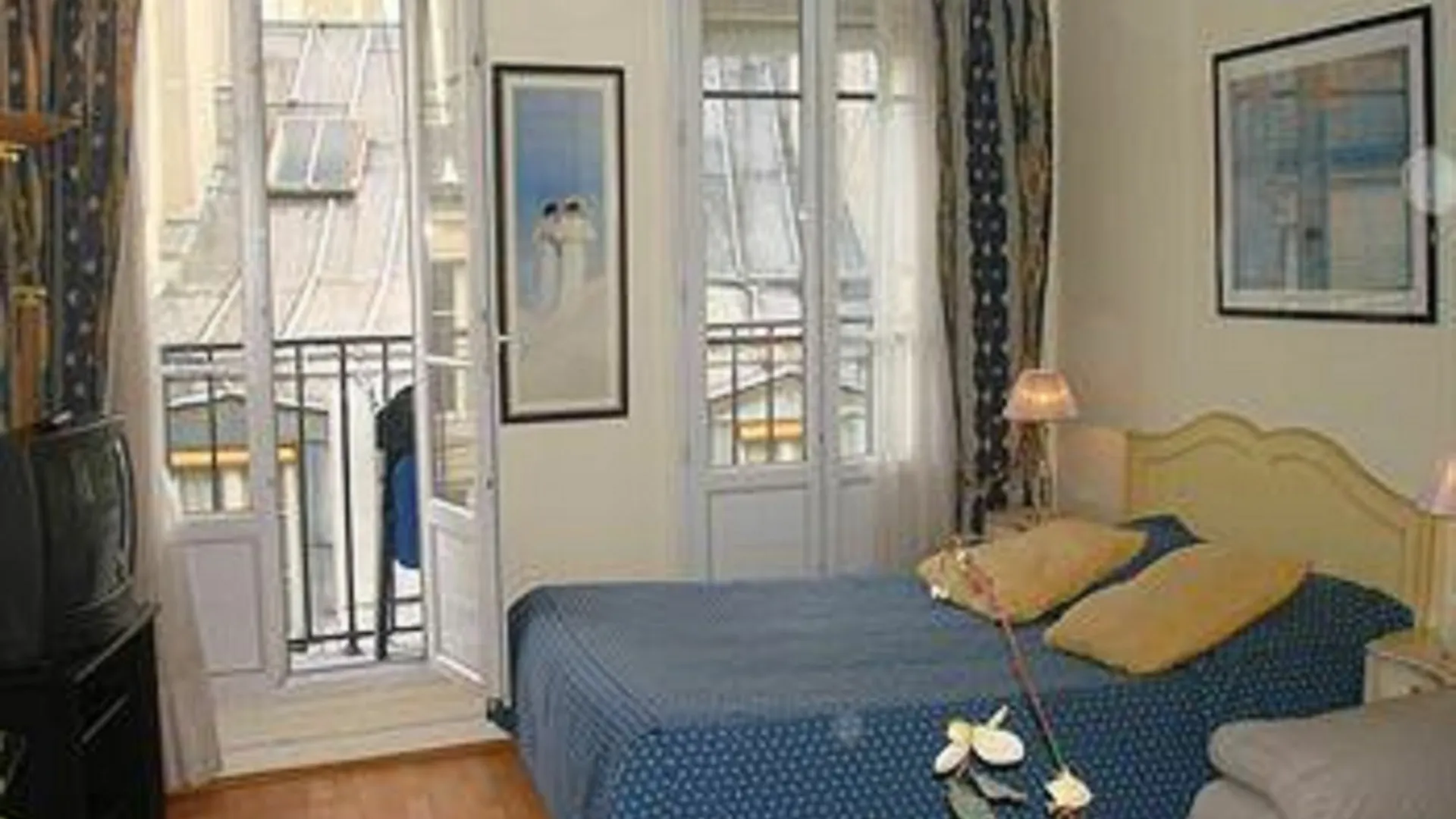 Quartier Latin Apartment Paris